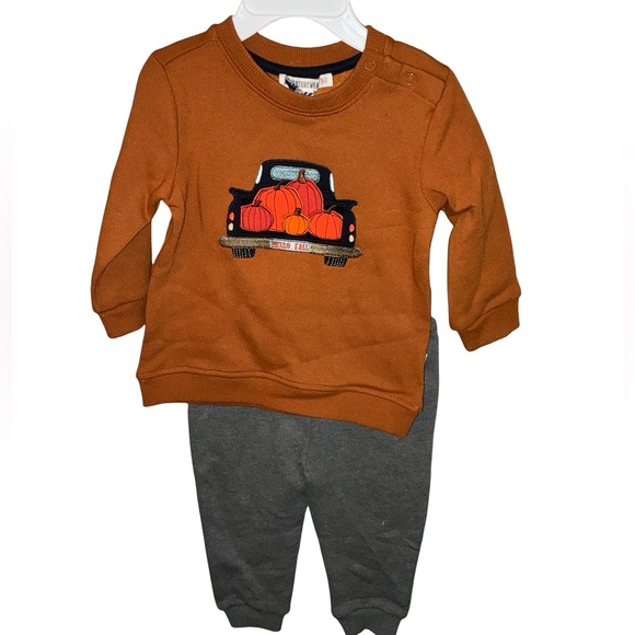 Adventurewear Boys Two Piece Set NWT - Picture 2 of 3